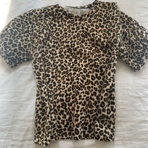 Velvet by Graham & Spencer Tshirt